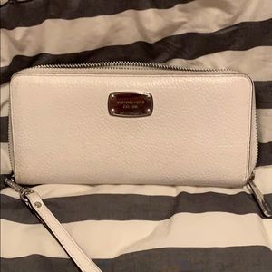 White Michael Kors wallet